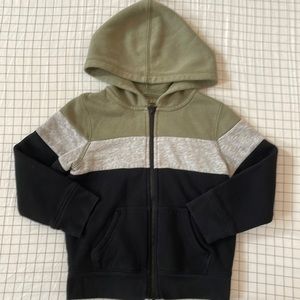Okie dokie 4T zip up hoodie jacket. In great used condition.